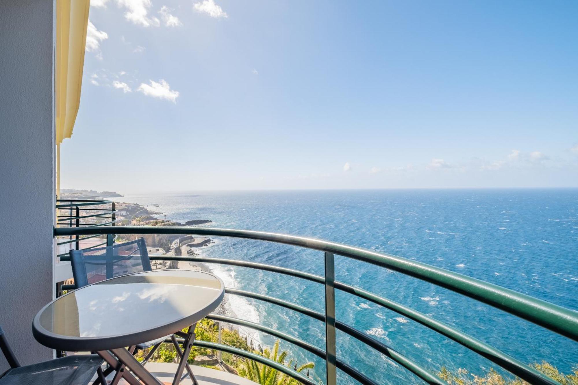 Sea View - By Wehost Apartment Camara de Lobos Exterior photo